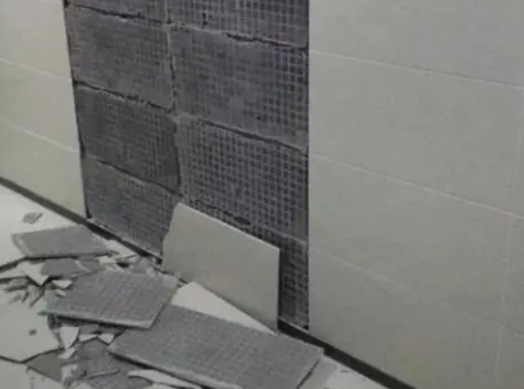 鹤山瓷砖空鼓维修公司分享下鹤山墙砖松动维修的知识
